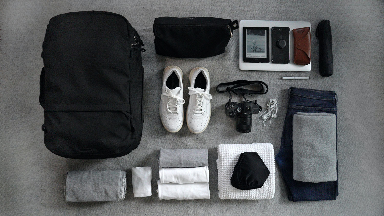 What I Pack In My Carry-On When I Travel + Best Way To Stay Organized