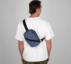 Male model with 5L Sling in Navy